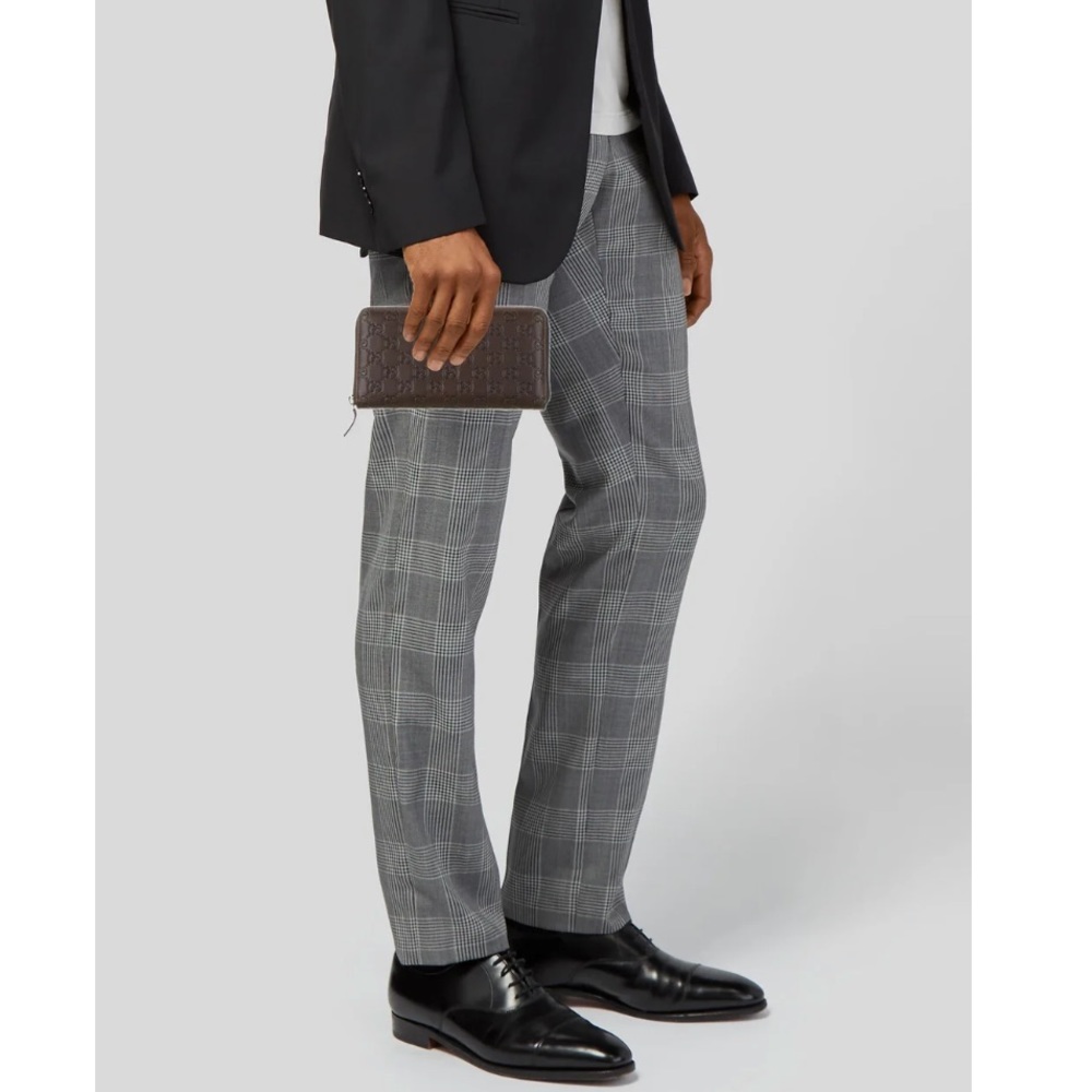 GUCCI Shima GG Logo Patent Zippy Around Wallet